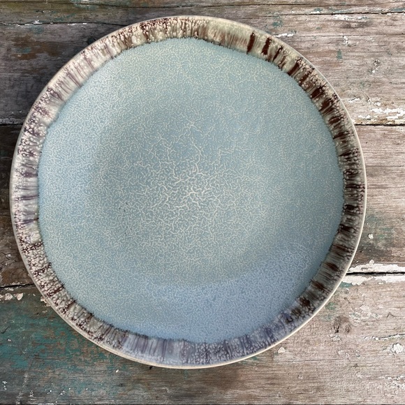 Pier 1 blue handpainted stoneware dinner plate - Picture 5 of 17